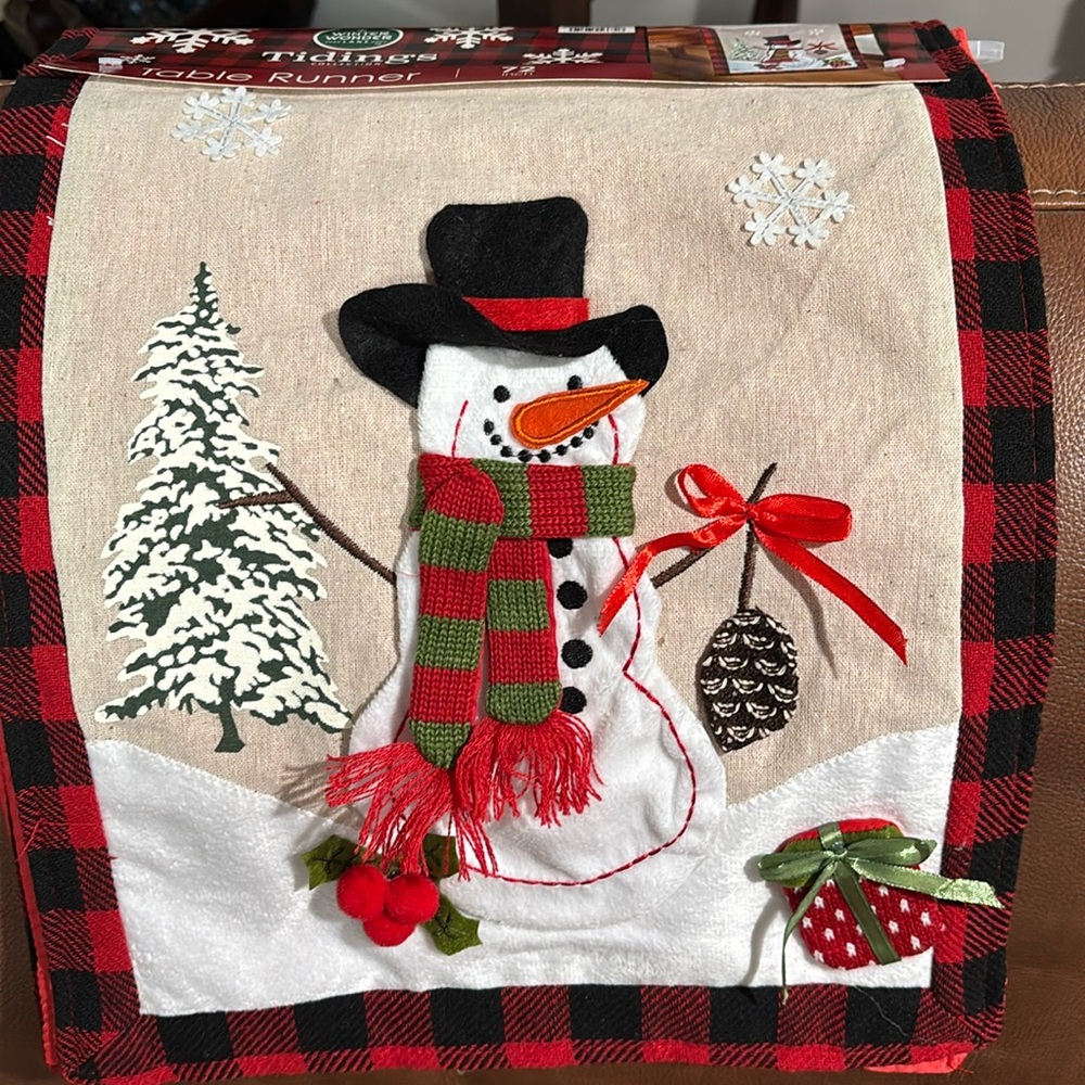 New 72” winter snowman table runner